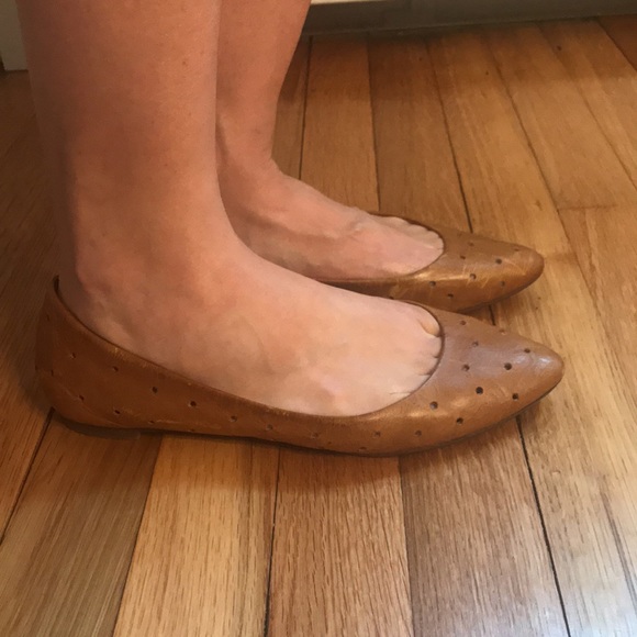 Donated-Madewell Perforated Flats! - Picture 3 of 13